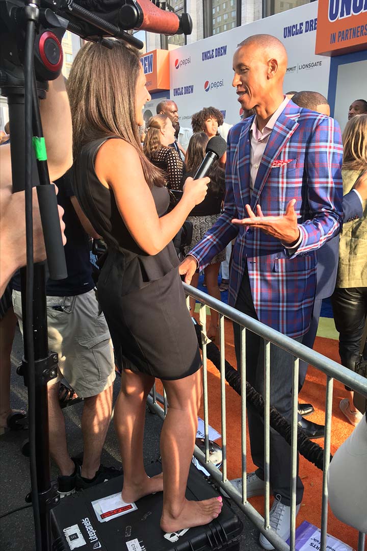 : Santoro stood tall to interview 6’7” NBA star Reggie Miller